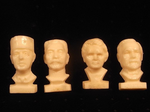 Gaulle 4 figurines - 4,